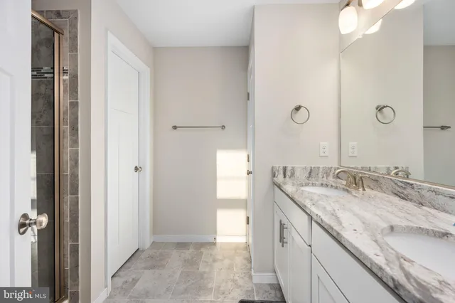 $479,000 | 1002 Lakeview Parkway, Locust Grove, VA 22508