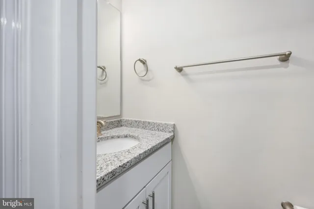 $499,000 | 1002 Lakeview Parkway, Locust Grove, VA 22508