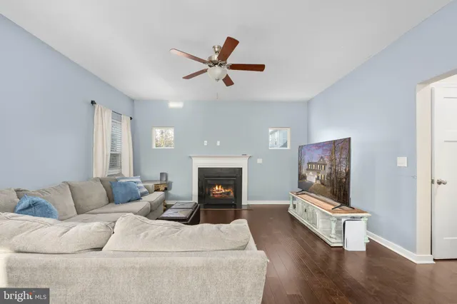 $479,000 | 1002 Lakeview Parkway, Locust Grove, VA 22508