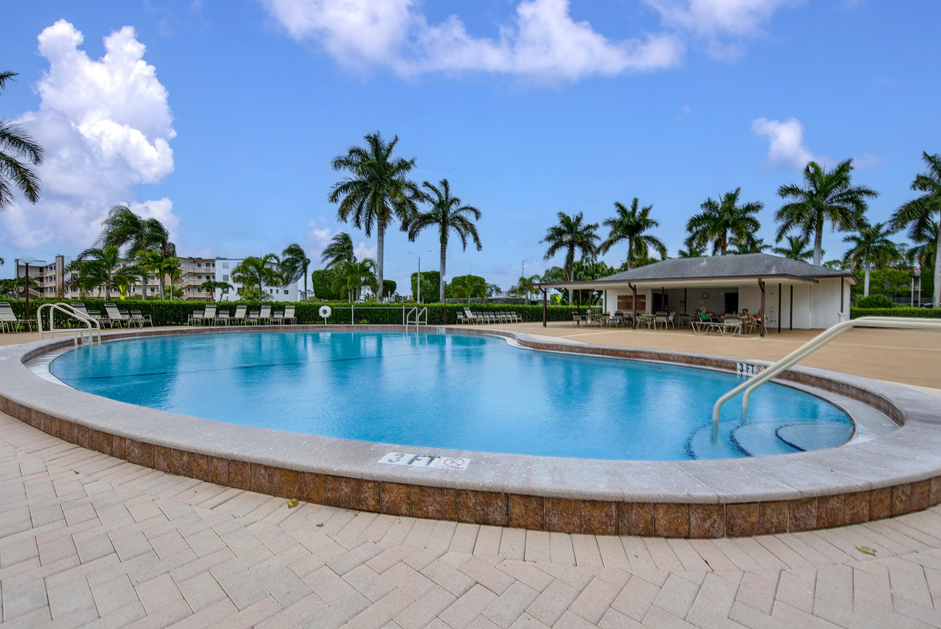 96 Fanshaw C Boca Raton, FL 33434 - Photo 31 of 37 daigle-38