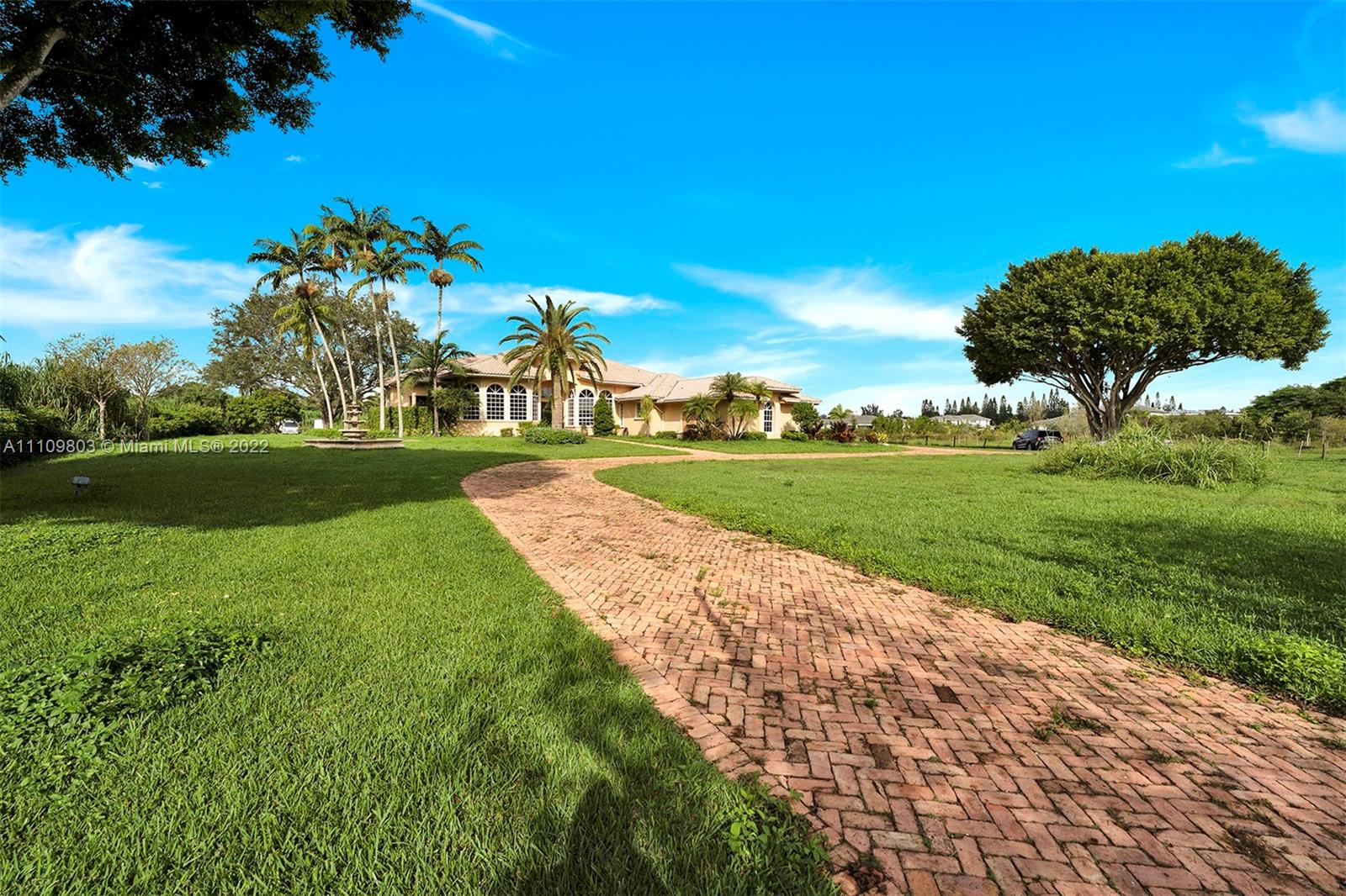 5879 Southwest 178th Avenue Southwest Ranches, FL 33331 - Photo 3 of 27 a view of a park and entertaining space
