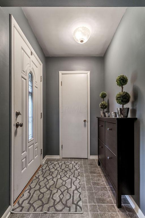 3627 Snouffer Road Columbus, OH 43235 - Photo 5 of 43 Gallery Image 5