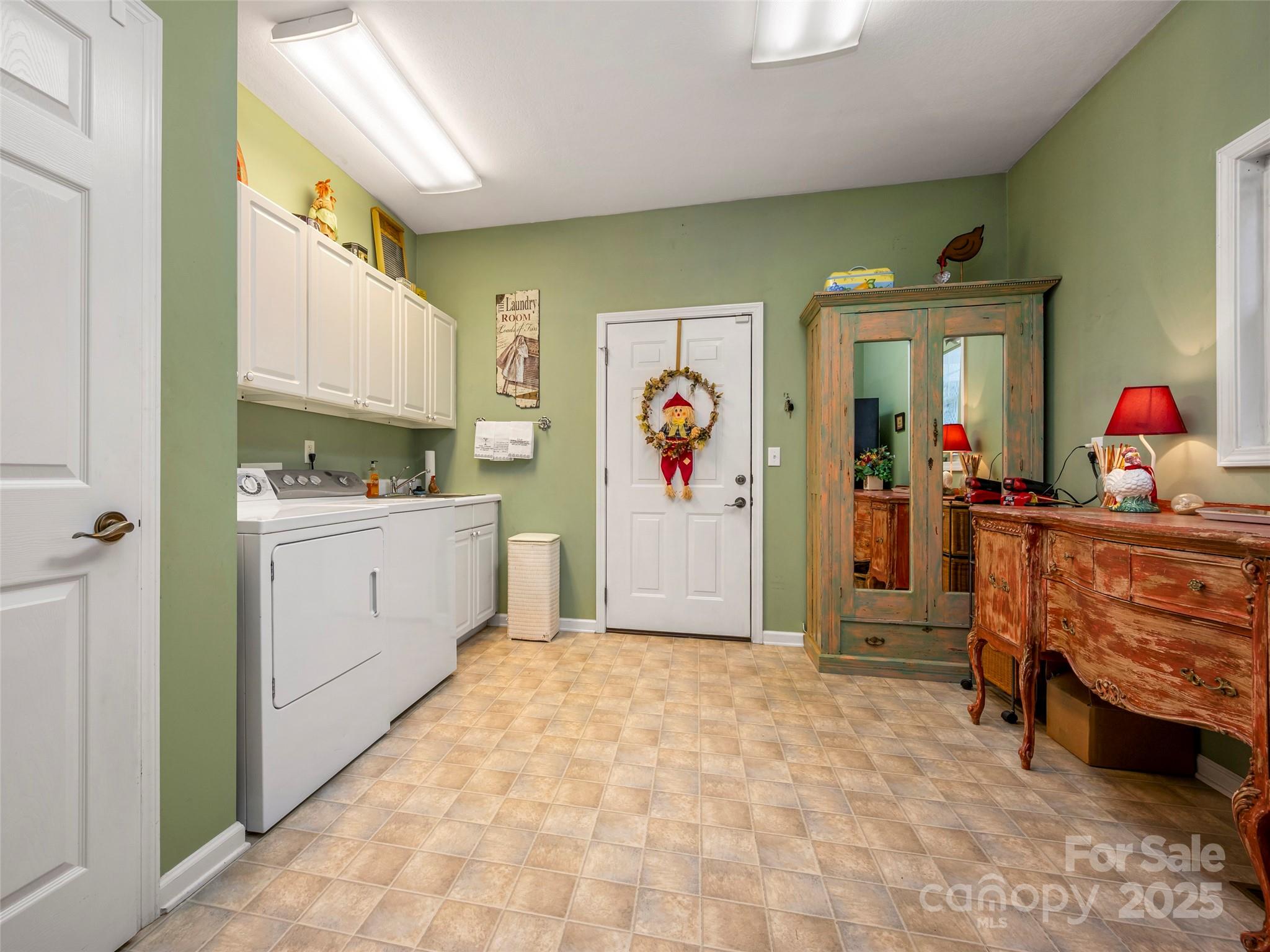 89 Memory Lane Saluda, NC 28773 - Photo 15 of 39