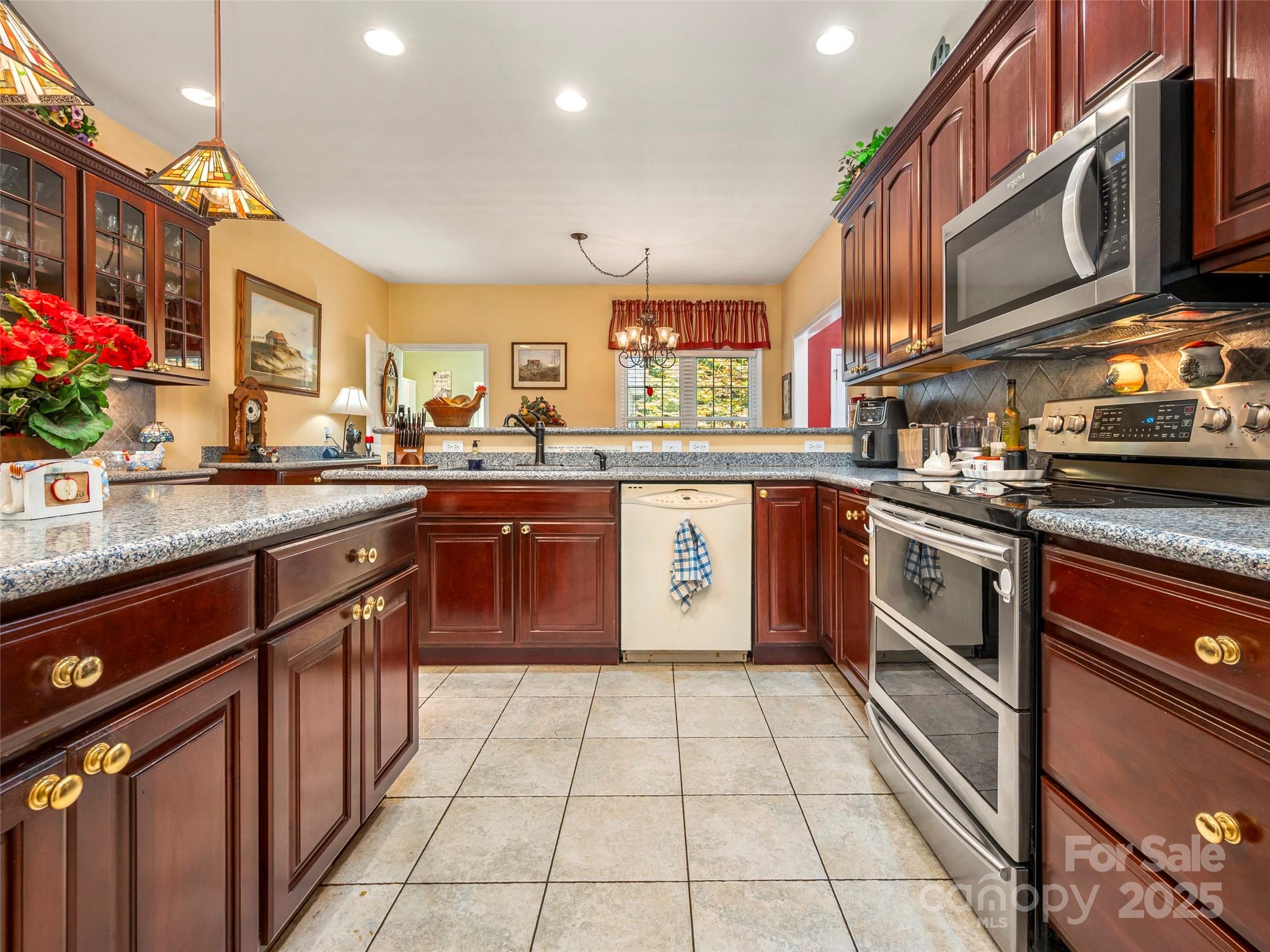 89 Memory Lane Saluda, NC 28773 - Photo 17 of 39