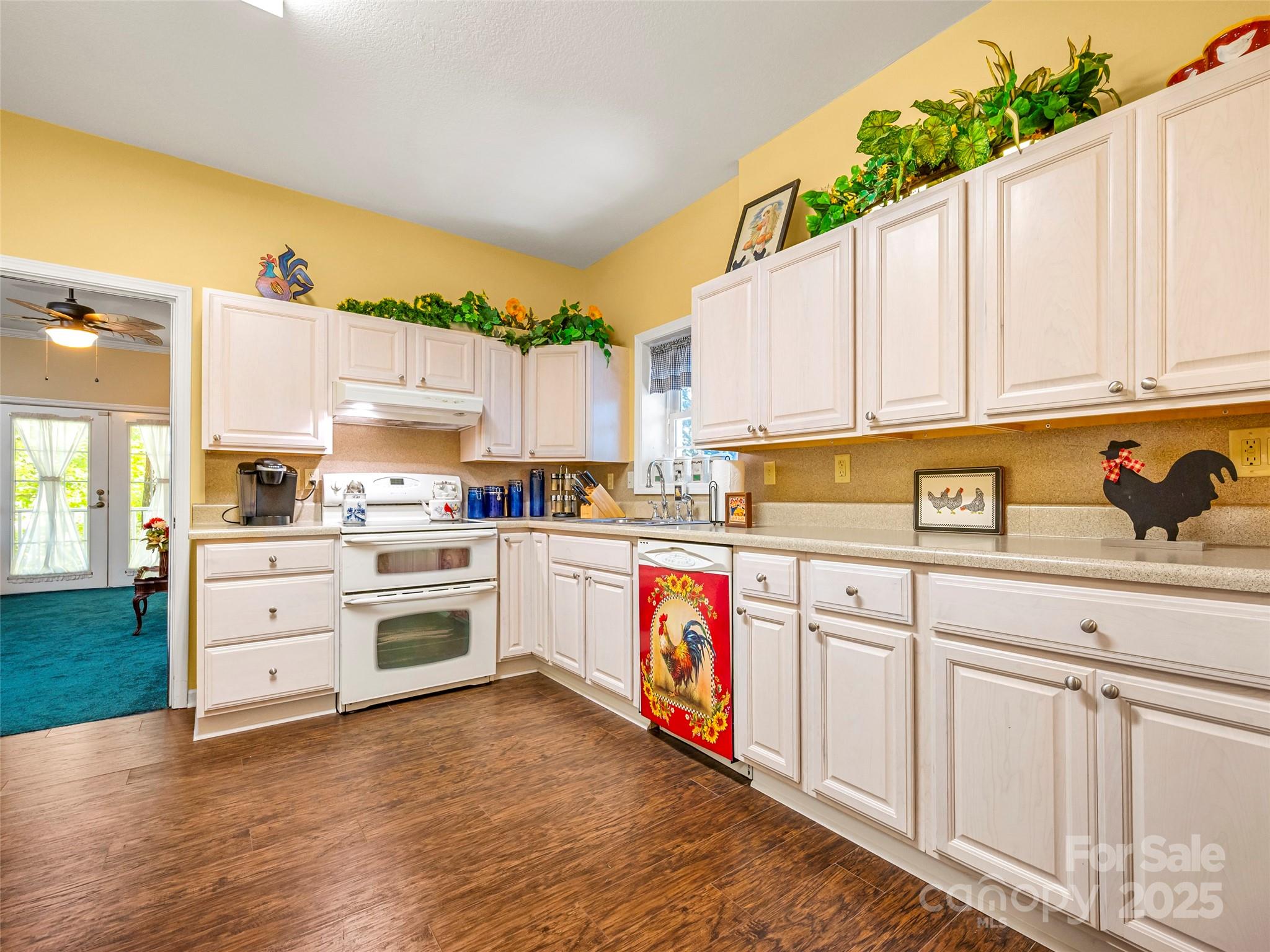 89 Memory Lane Saluda, NC 28773 - Photo 22 of 39