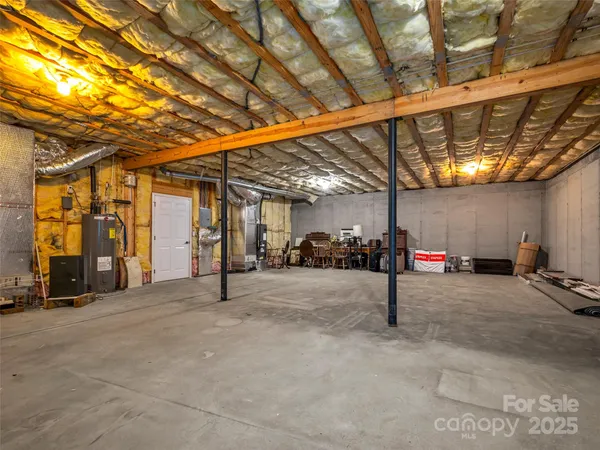 $995,000 | 89 Memory Lane, Saluda, NC 28773