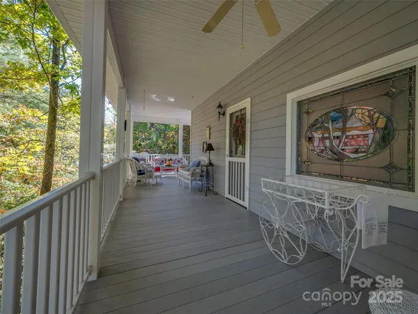 $995,000 | 89 Memory Lane, Saluda, NC 28773