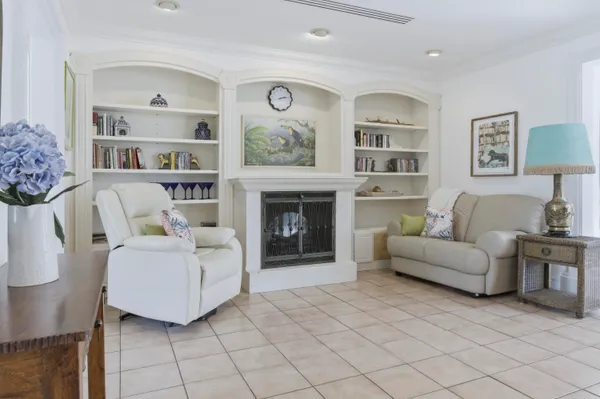 $8,500 | 4268 Maurice Drive, Delray Beach, FL 33445