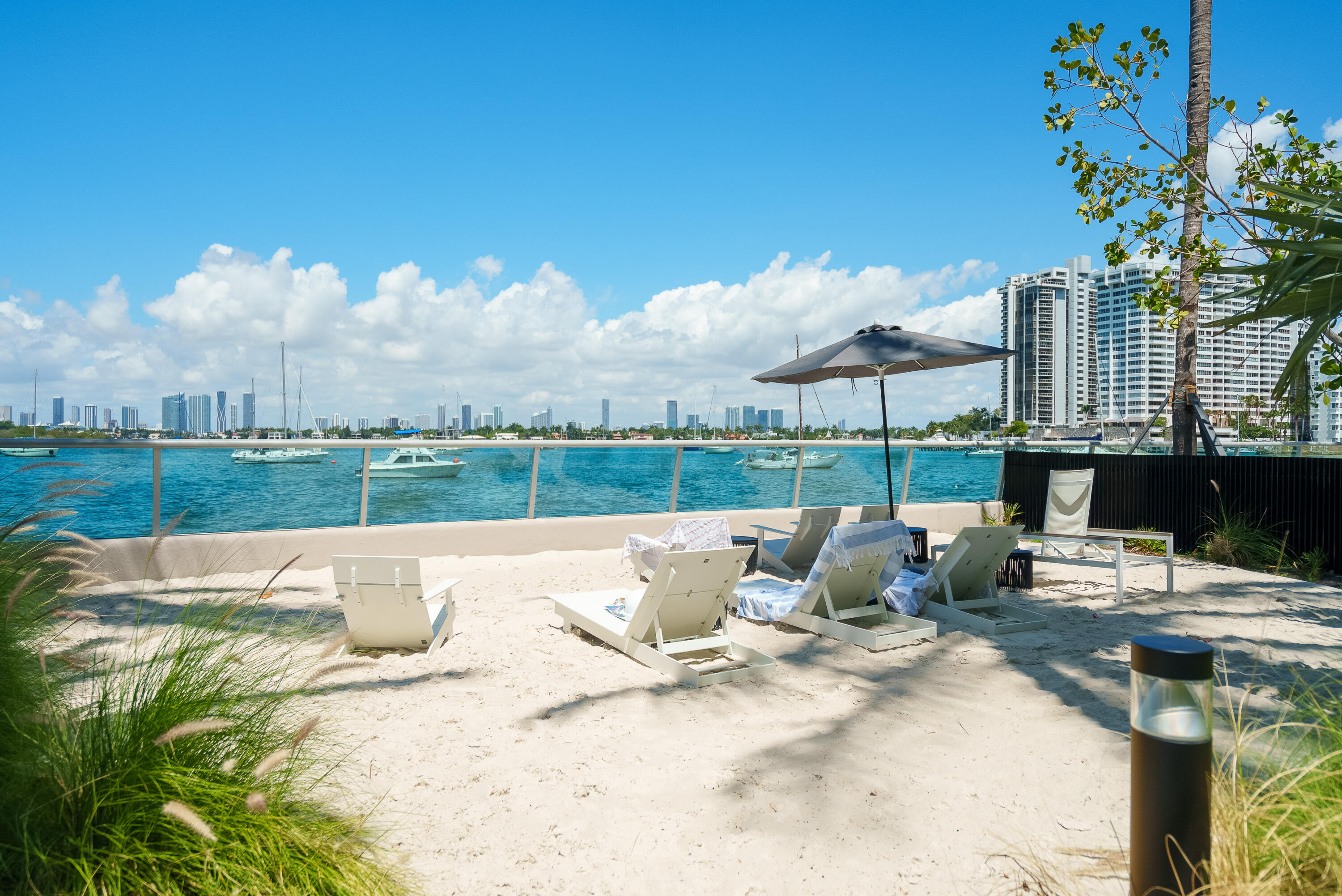 1500 Bay Road, Unit 306S Miami Beach, FL 33139 - Photo 38 of 82 DSC08126