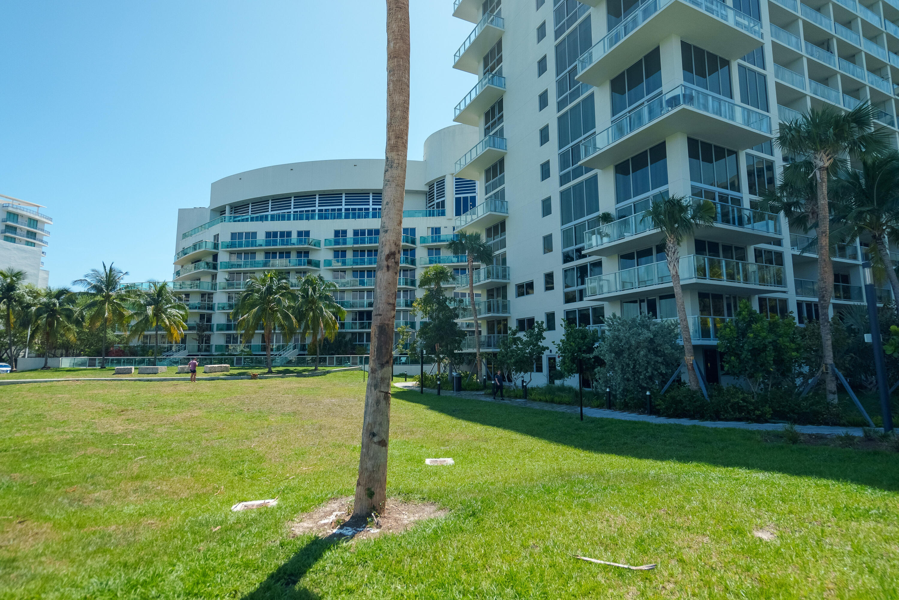 1500 Bay Road, Unit 306S Miami Beach, FL 33139 - Photo 39 of 82 DSC08132