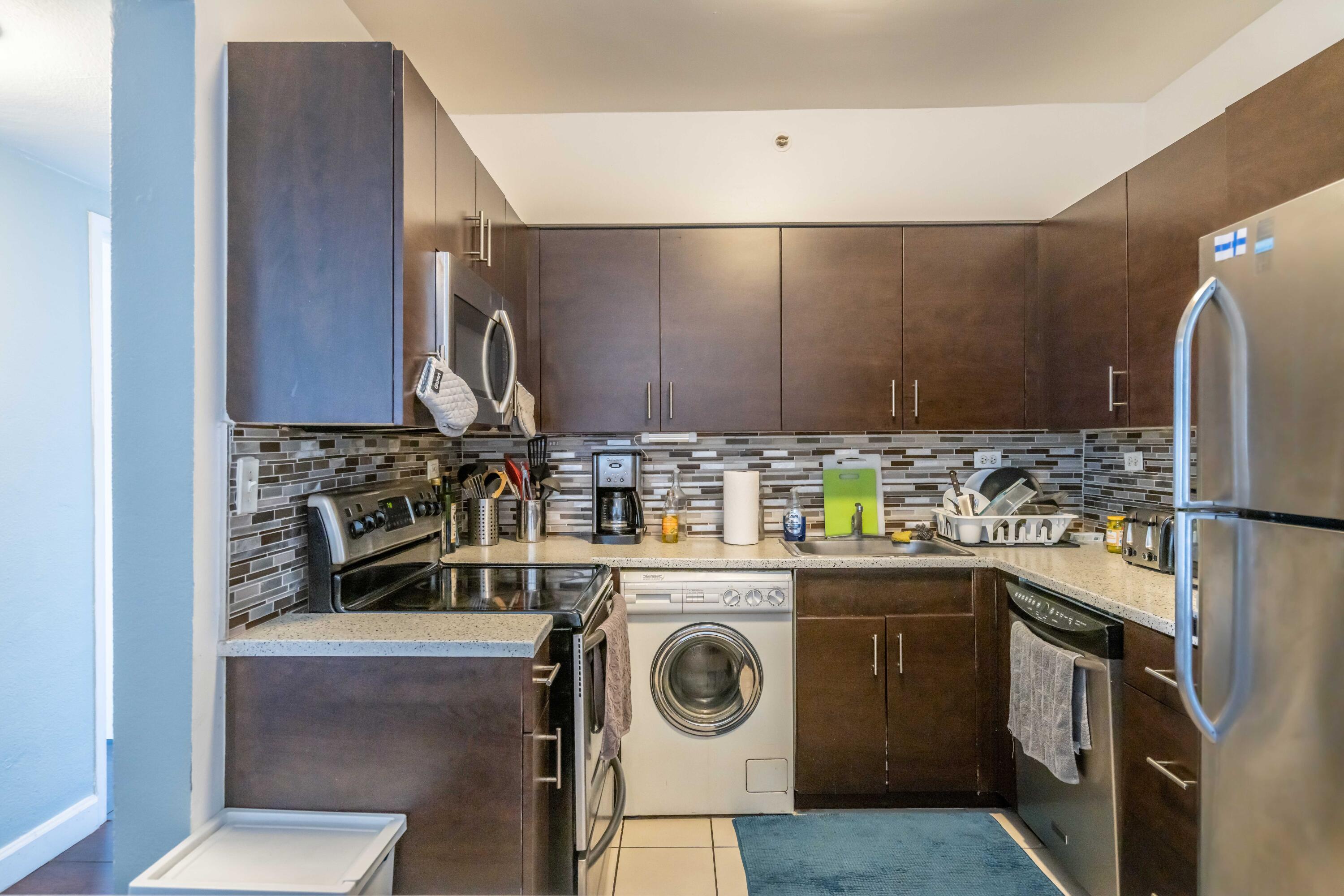 1500 Bay Road, Unit 306S Miami Beach, FL 33139 - Photo 9 of 82 12