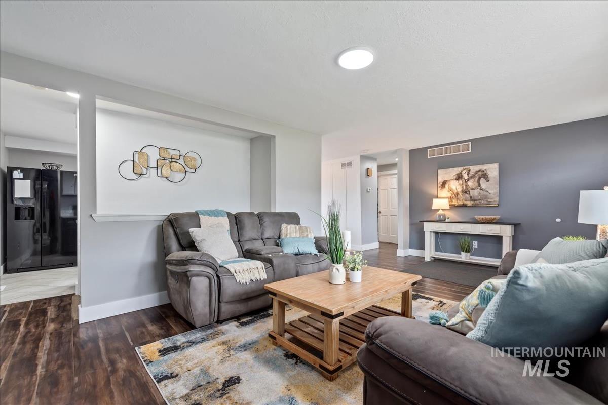 10034 West Fox Ridge Drive Boise, ID 83709 - Photo 1 of 1 Gallery Image 1