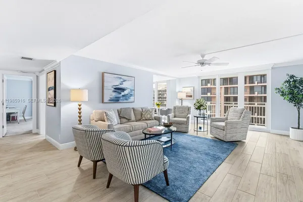 $1,350,000 | 500 Ocean Drive, Unit E12A, Juno Beach, FL 33408