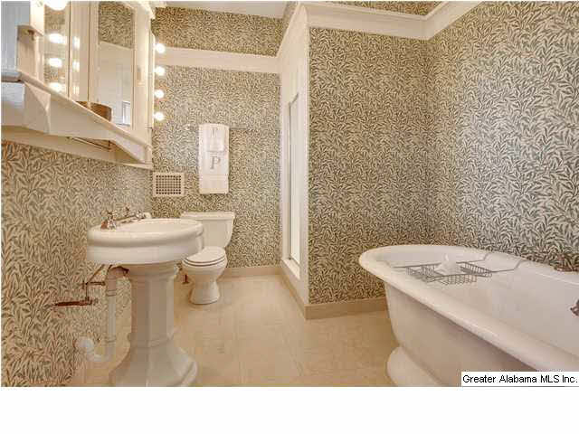 4133 Crescent Road Birmingham, AL 35222 - Photo 14 of 20