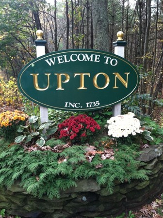 90 High Street Upton, MA 01568 - Photo 6 of 6 Gallery Image 6