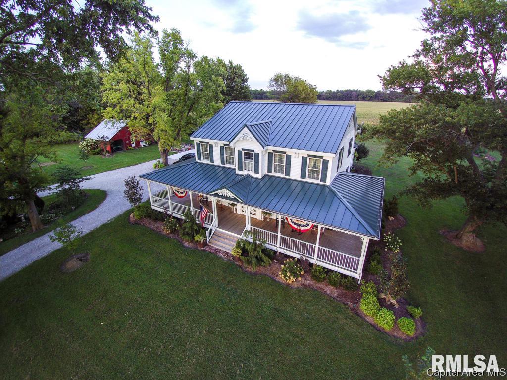 14976 Stagecoach Road Carlinville, IL 62626 - Photo 4 of 36 Gallery Image 4