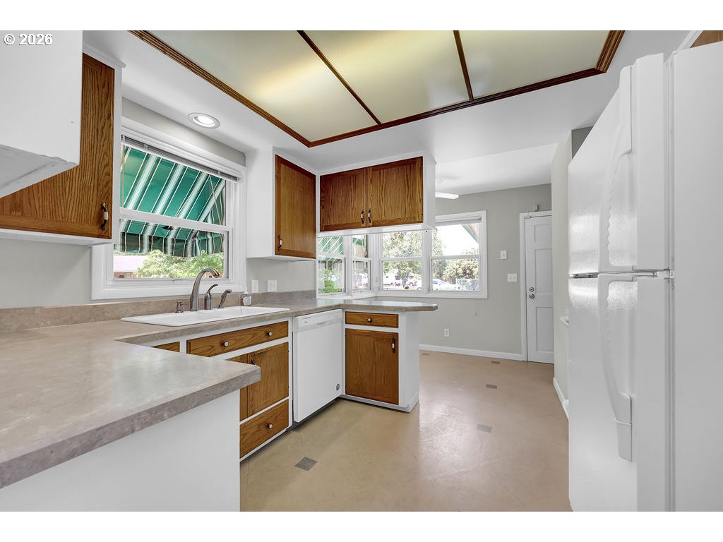3095 Dapple Way Eugene, OR 97401 - Photo 15 of 48