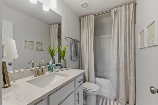 $699,995 | 904 Carnation Dr., Smyrna, TN 37167