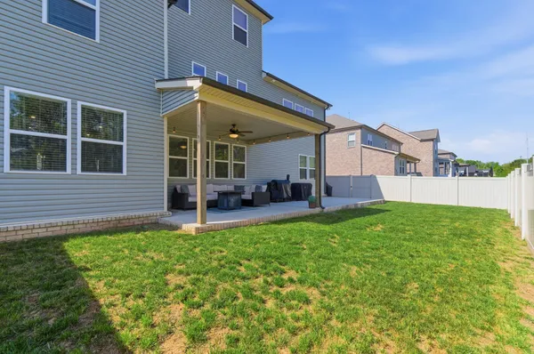 $699,995 | 904 Carnation Dr., Smyrna, TN 37167