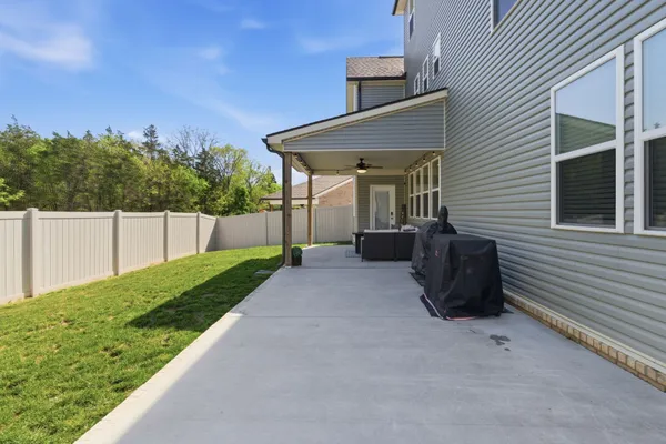 $699,995 | 904 Carnation Dr., Smyrna, TN 37167