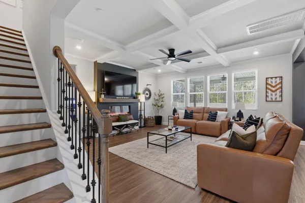 $699,995 | 904 Carnation Dr., Smyrna, TN 37167