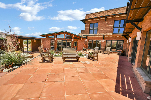 3995 South Desert Grave Road Torrey, UT 84775 - Photo 11 of 95 Courtyard