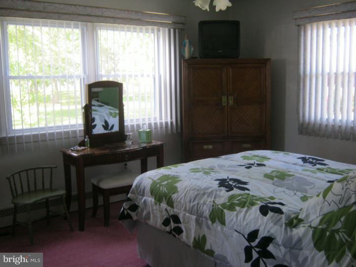 7 Pump Branch Road Berlin, NJ 08009 - Photo 11 of 25 Bedroom - Main