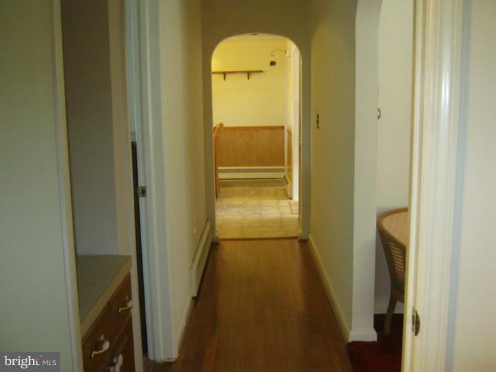 7 Pump Branch Road Berlin, NJ 08009 - Photo 15 of 25 Hallway