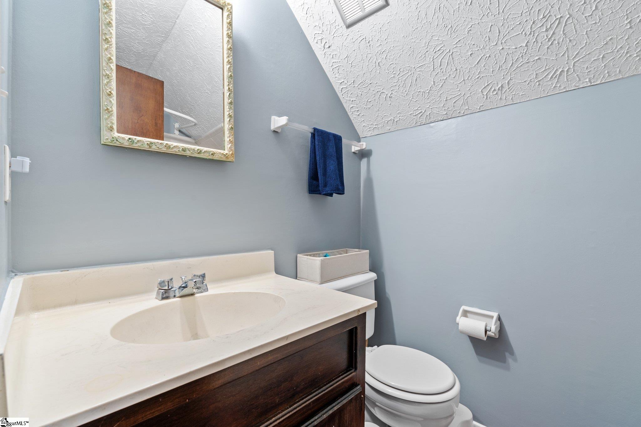 19 Clearfield Road Greenville, SC 29607 - Photo 16 of 23