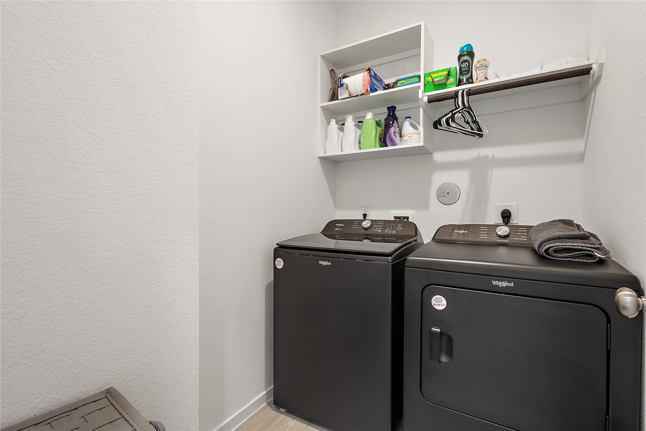 3414 Eden Vly Lane Rosenberg, TX 77471 - Photo 14 of 24 a utility room with dryer and washer