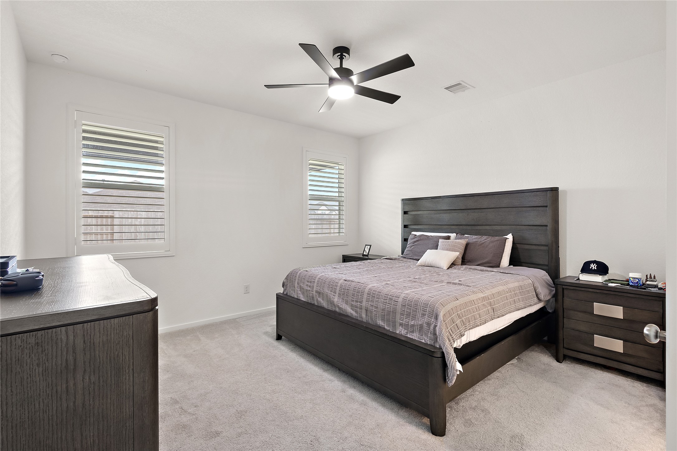 3414 Eden Vly Lane Rosenberg, TX 77471 - Photo 17 of 24 a bedroom with a bed and window