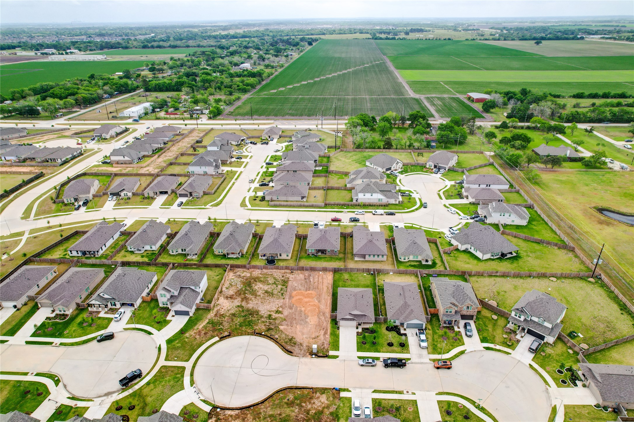 3414 Eden Vly Lane Rosenberg, TX 77471 - Photo 23 of 24 an aerial view of a house with yard swimming pool and outdoor seating