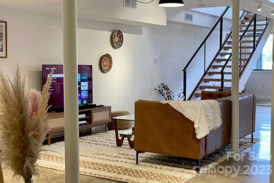 70 Pacolet Street Tryon, NC 28782 - Photo 4 of 19 Gallery Image 4
