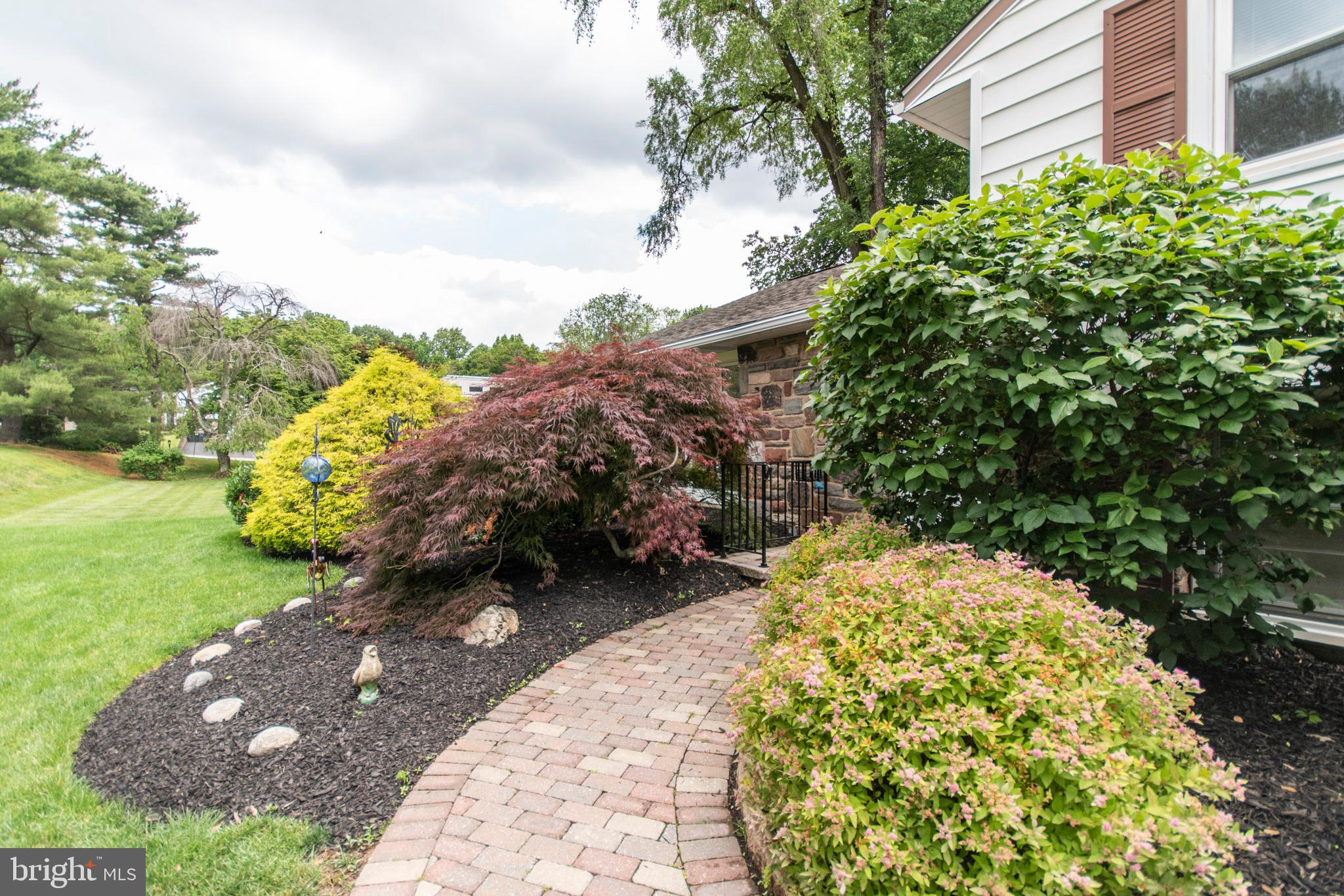 1171 Ballytore Road Huntingdon Valley, PA 19006 - Photo 25 of 31