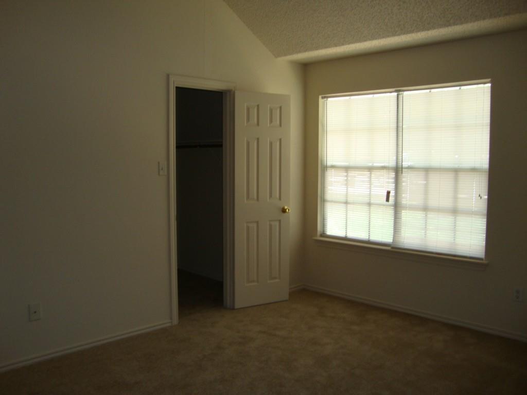 1007 Black Locust Drive West Pflugerville, TX 78660 - Photo 15 of 18