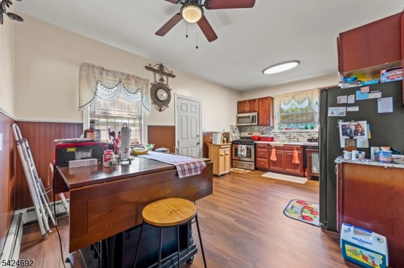 42 Scheerer Avenue Newark, NJ 07112 - Photo 9 of 34