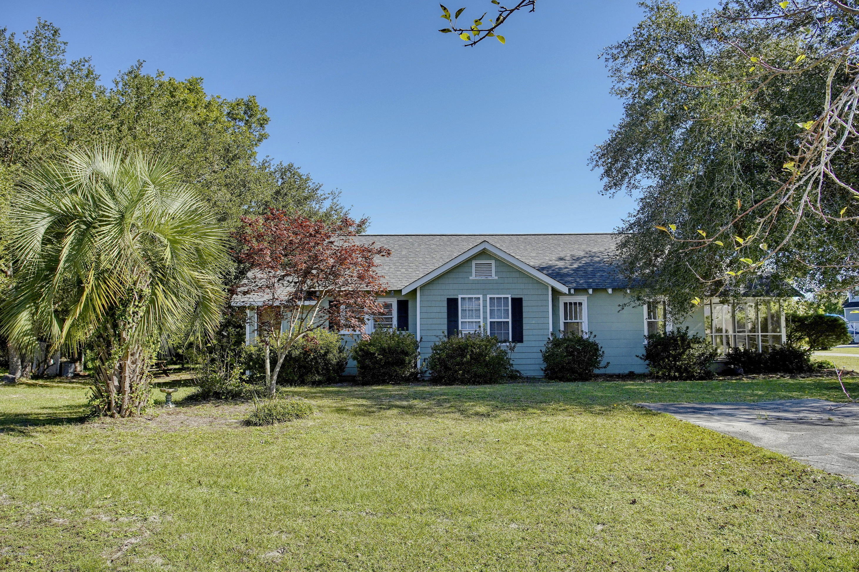 7413 Dunbar Road Wilmington, NC 28411 - Photo 1 of 28 Front of house
