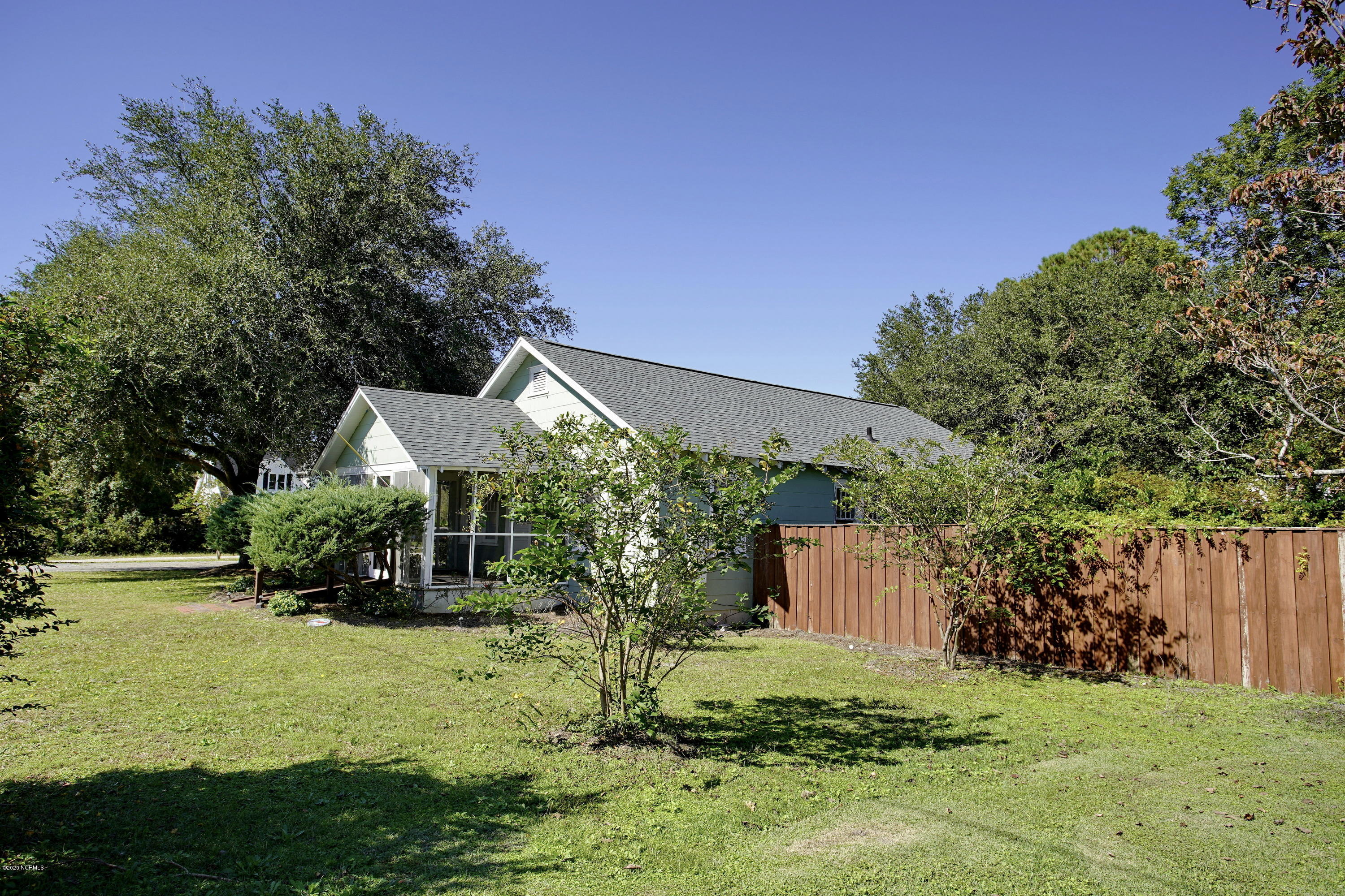 7413 Dunbar Road Wilmington, NC 28411 - Photo 4 of 28 _SON6810.JPGaaaa_resize