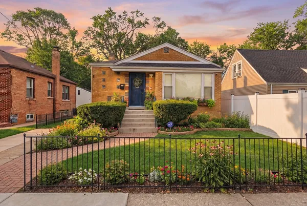 $239,000 | 14111 South State Street, Riverdale, IL 60827