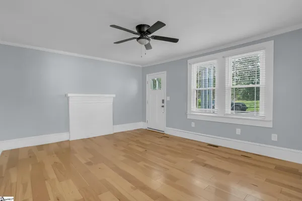 $330,000 | 15 Piedmont Avenue, Greenville, SC 29611
