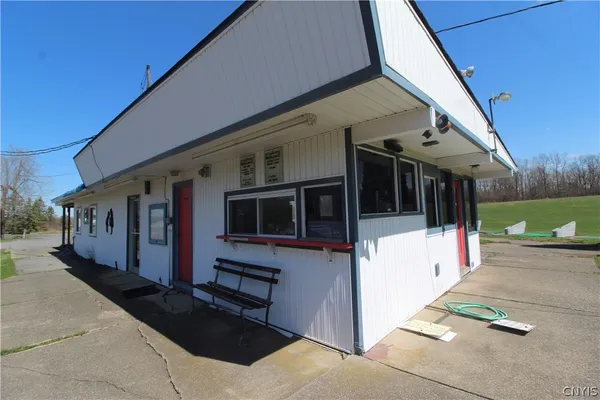 $599,900 | 3060 Gates Road, Sennett, NY 13021