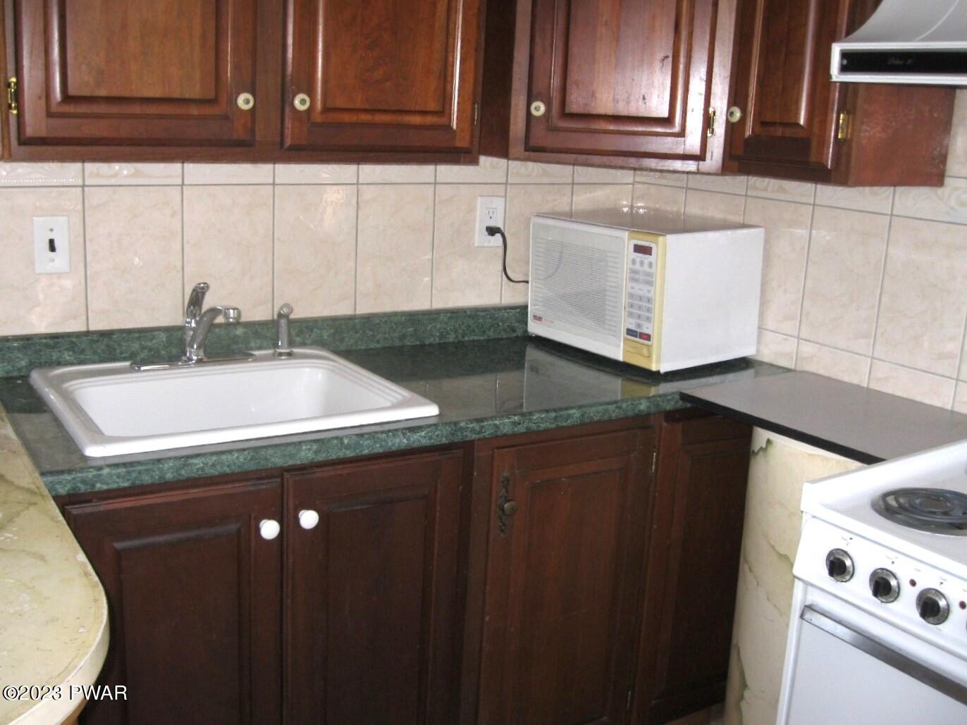 80 Cub Road Lake Ariel, PA 18436 - Photo 6 of 21