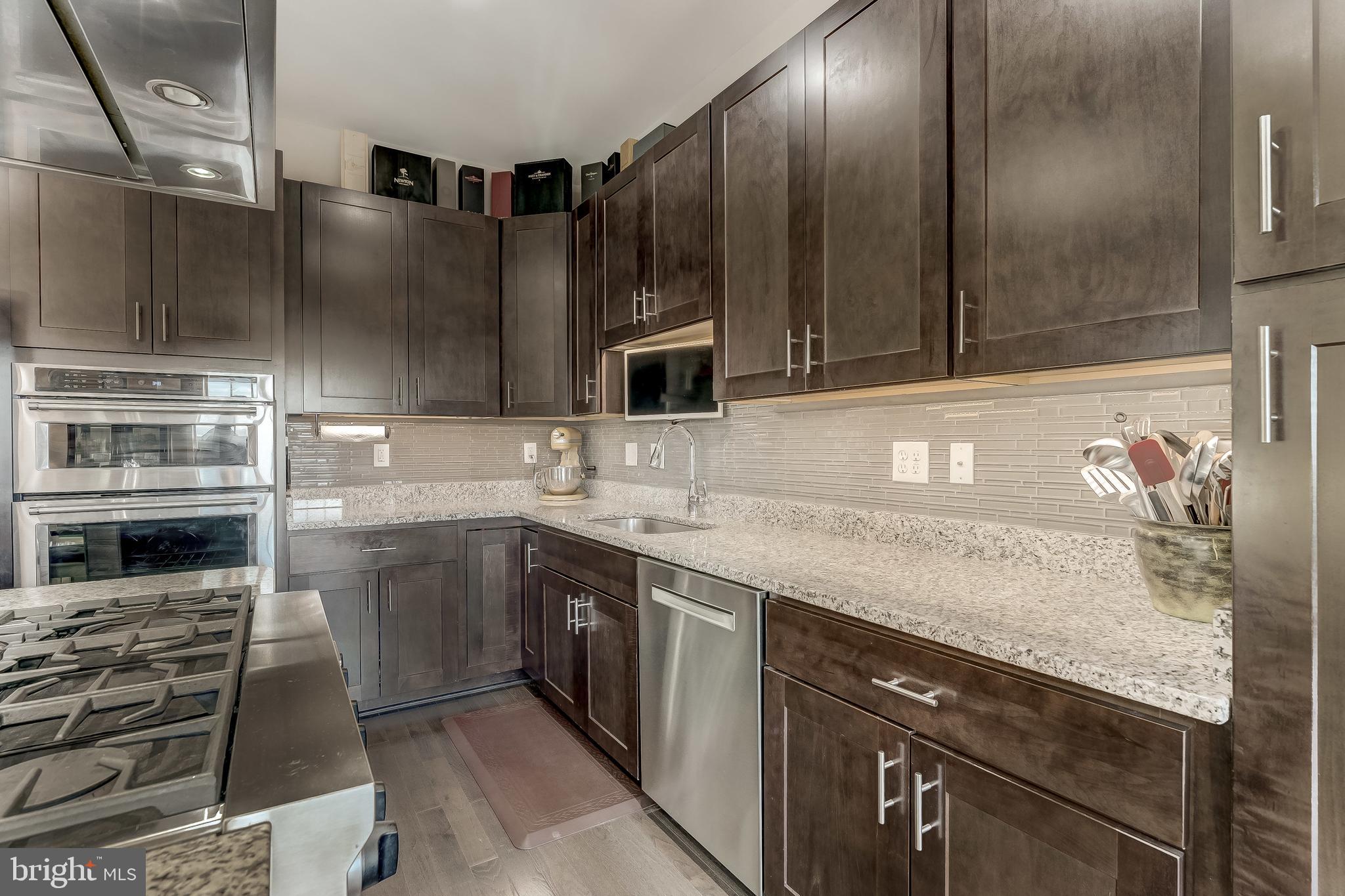 135 Enclave Court Baltimore, MD 21230 - Photo 19 of 57