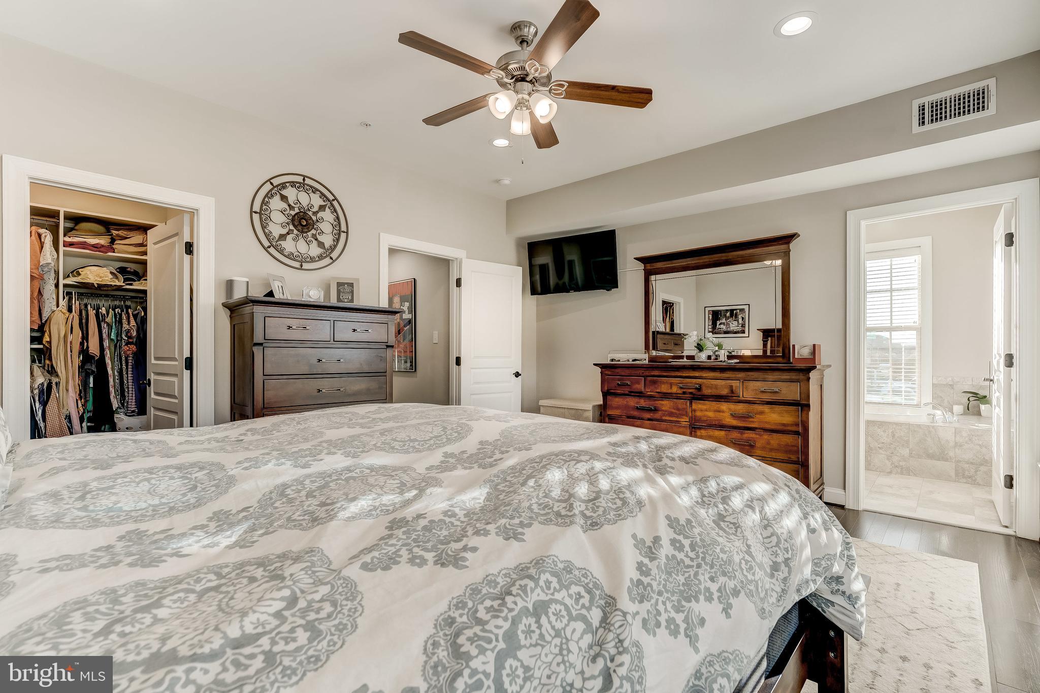 135 Enclave Court Baltimore, MD 21230 - Photo 28 of 57