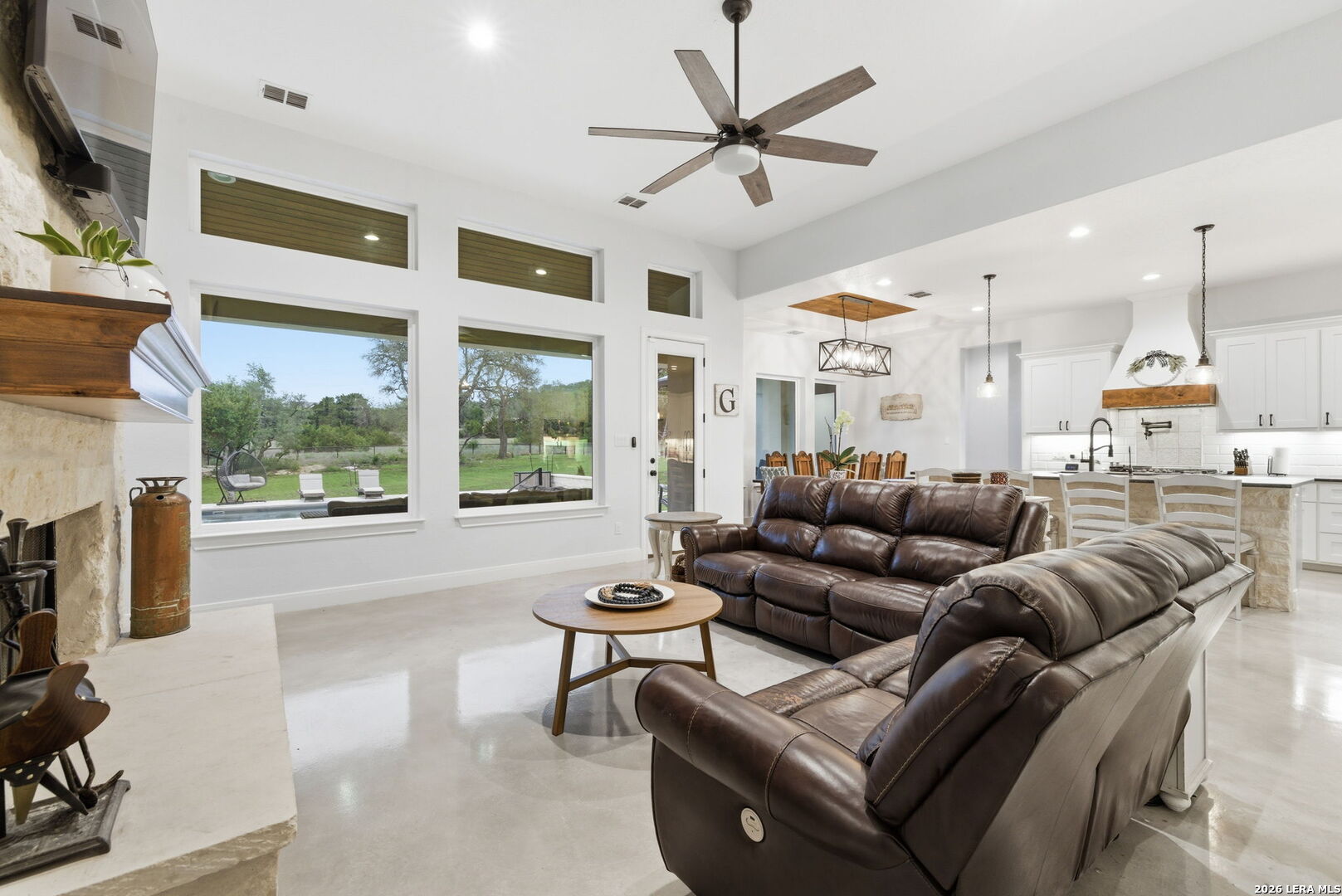 712 Live Oak Ridge Road Bulverde, TX 78163 - Photo 4 of 59