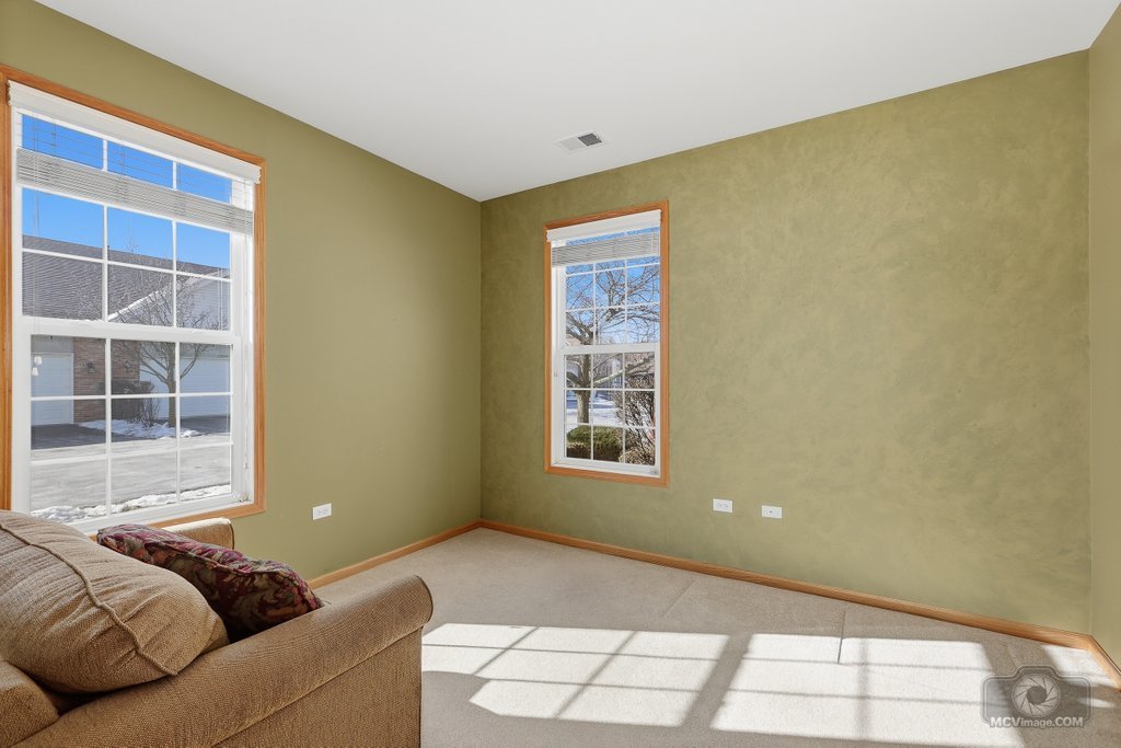 17221 Fontana Lane Lockport, IL 60441 - Photo 14 of 24