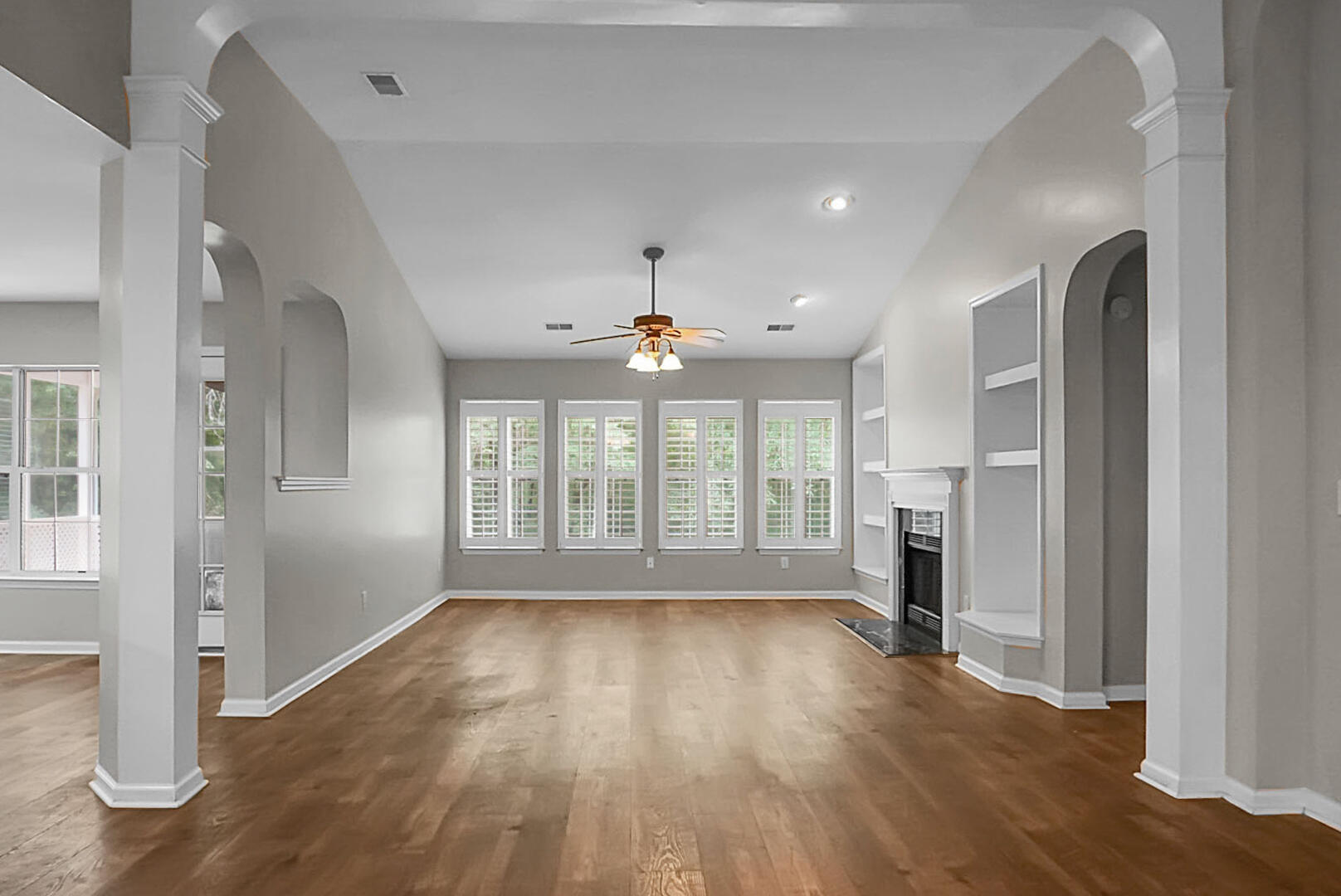 108 Marsh Pointe Road Summerville, SC 29485 - Photo 11 of 57 DSC01035