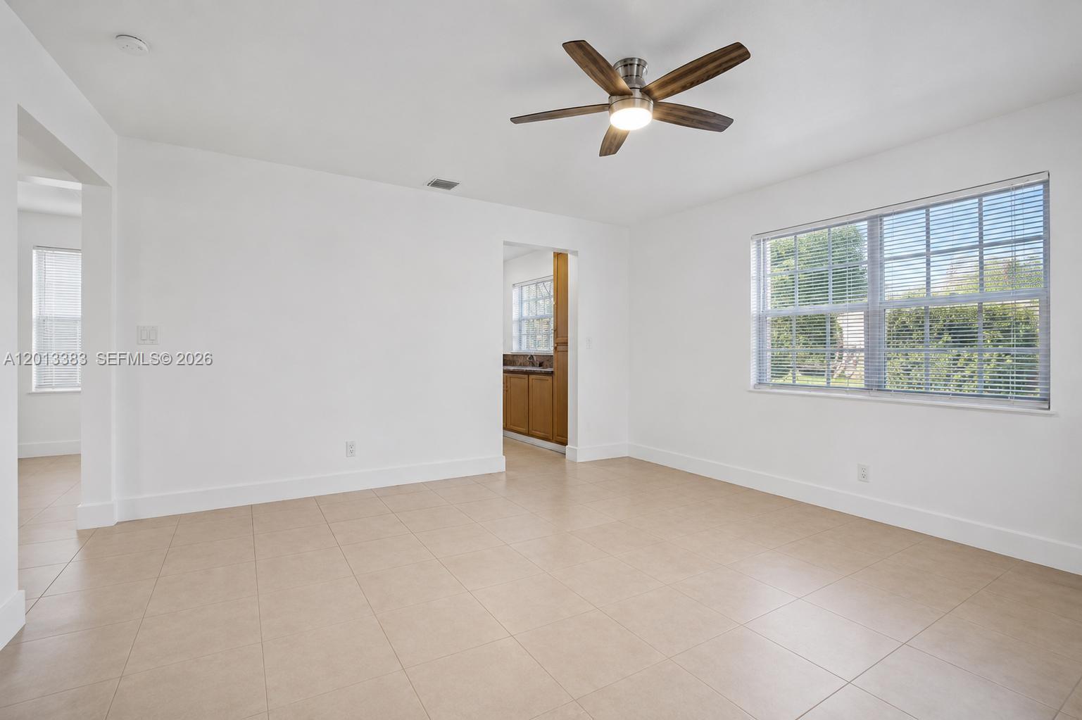 6110 Southwest 38th Street Davie, FL 33314 - Photo 5 of 15