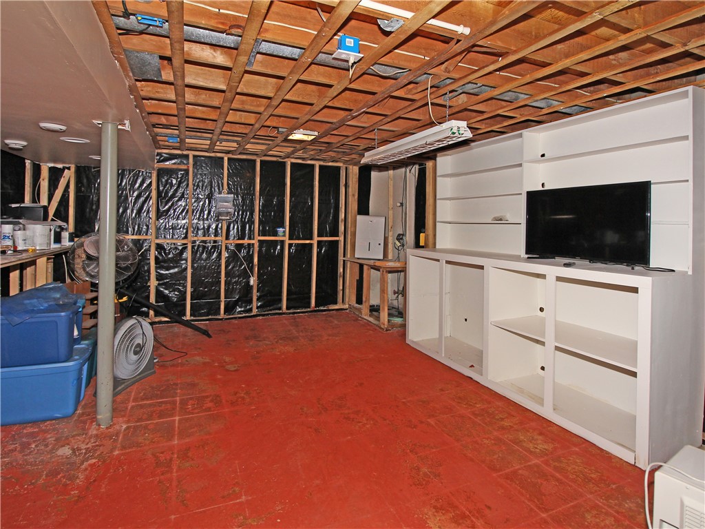 14 Flint Corn Road Portsmouth, RI 02871 - Photo 28 of 31