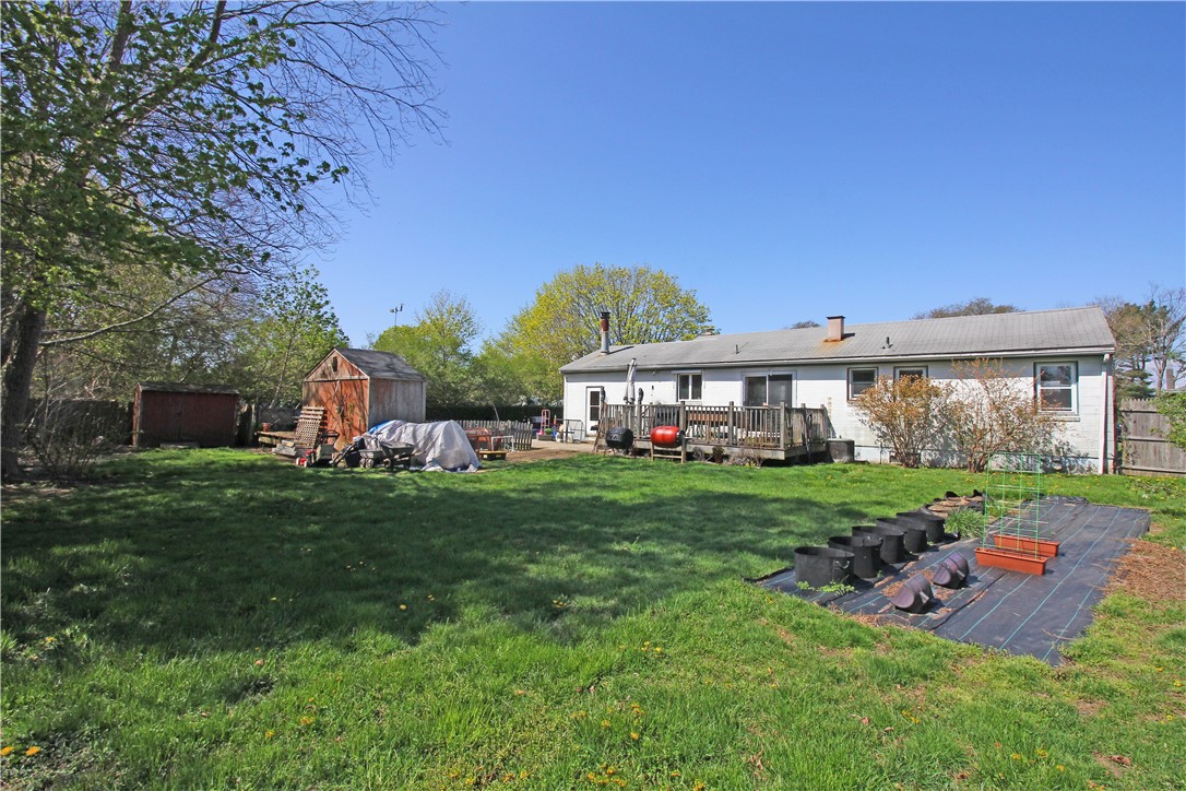 14 Flint Corn Road Portsmouth, RI 02871 - Photo 3 of 31
